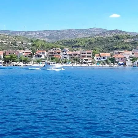 Διαμέρισμα Obala 111 *